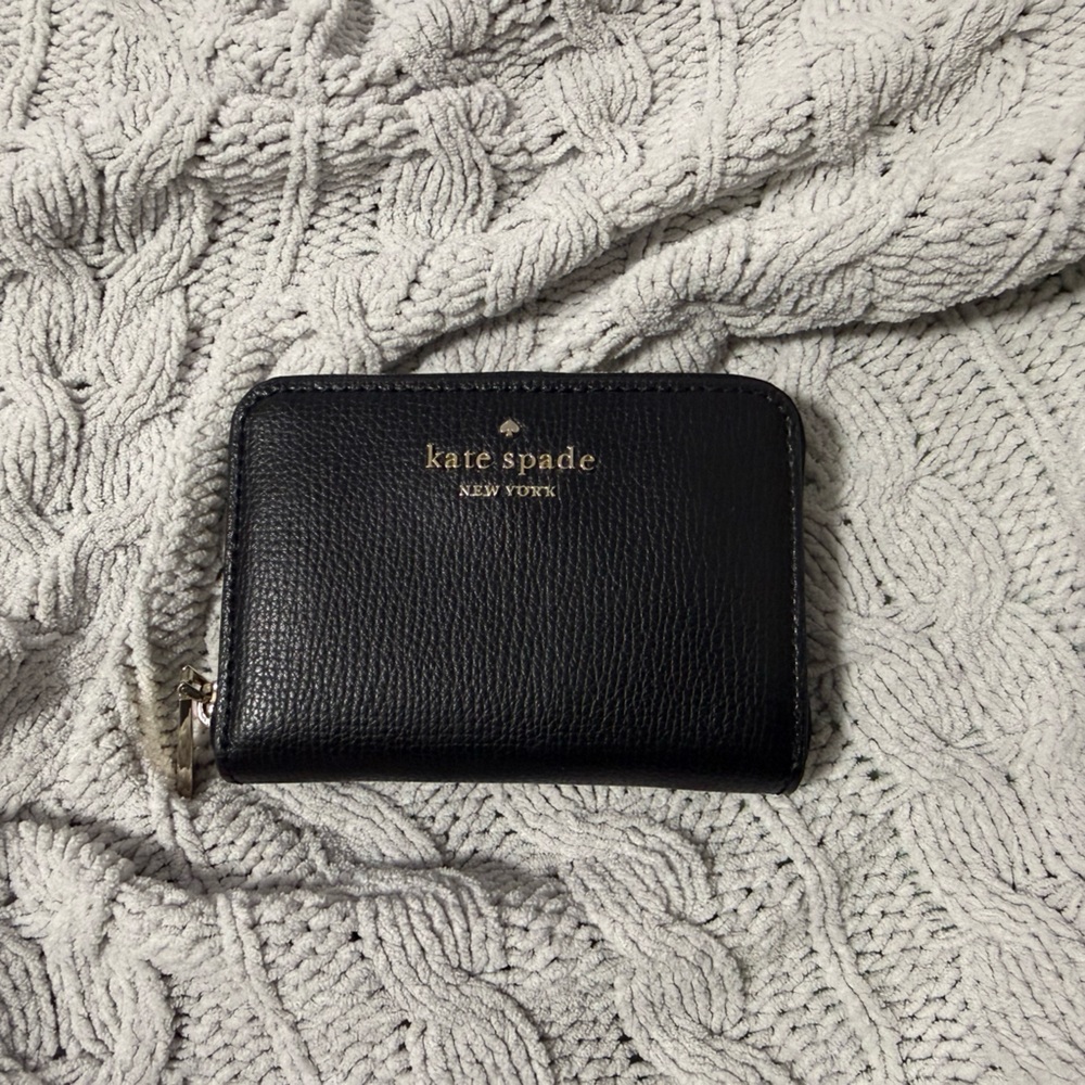 kate spade black zip card wallet